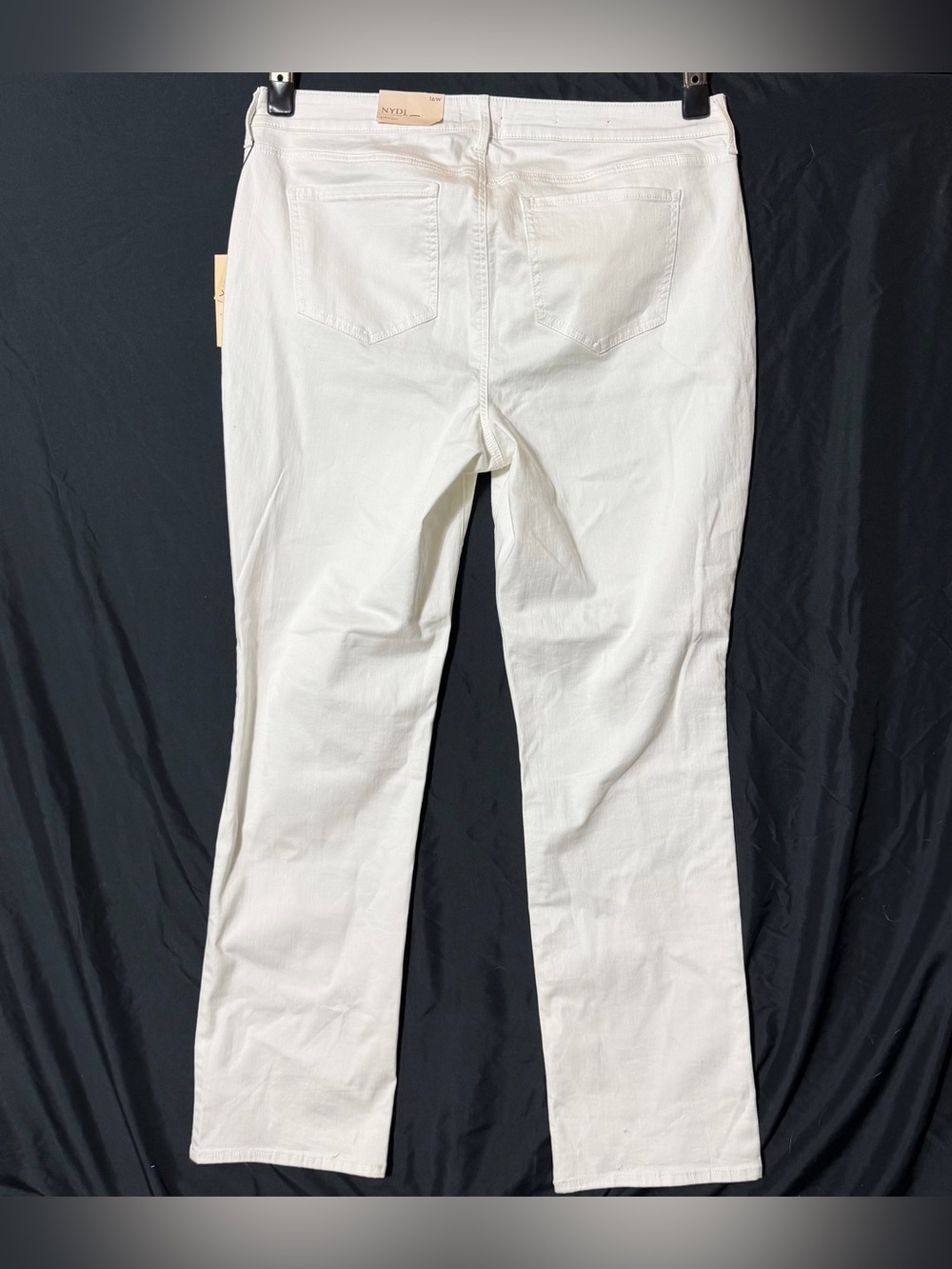 NWT NYDJ MARILYN STRAIGHT JEANS OPTIC WHITE SIZE 16W (32” Inseam 11.5” Rise) - Picture 2 of 3